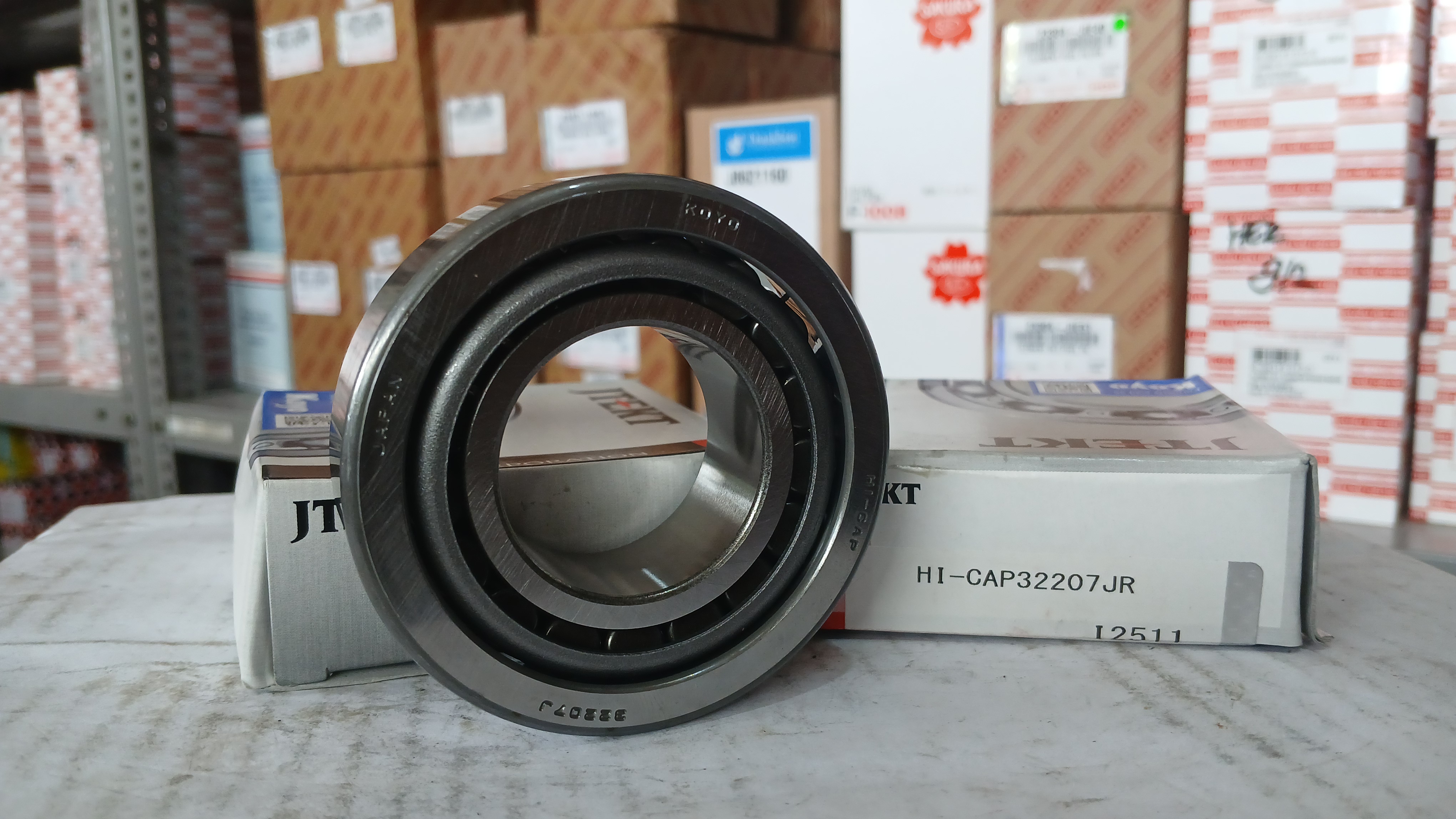 Bearing 32207 Dutro